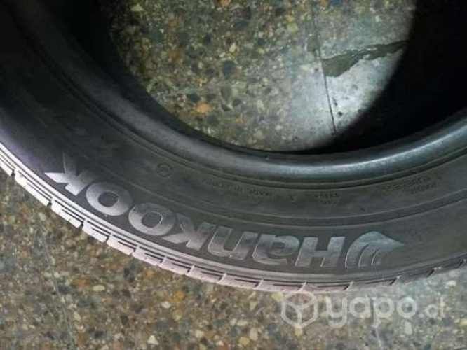 1 neumático Hankook 215-55-17 impecable
