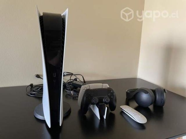 Playstation 5 - PS5 (Digital) - 2 controles