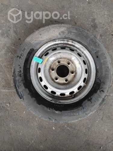 Llanta Fierro Con Neumático 205 75 R16 (HHA010) Hy