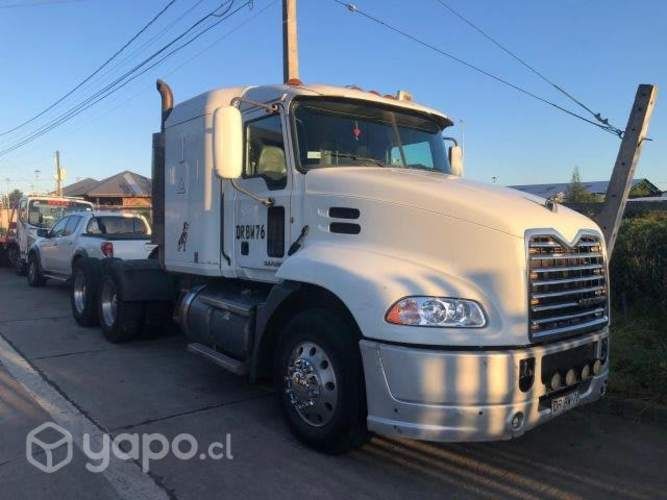 Vendo Mack Pinacle 400 hp 2012