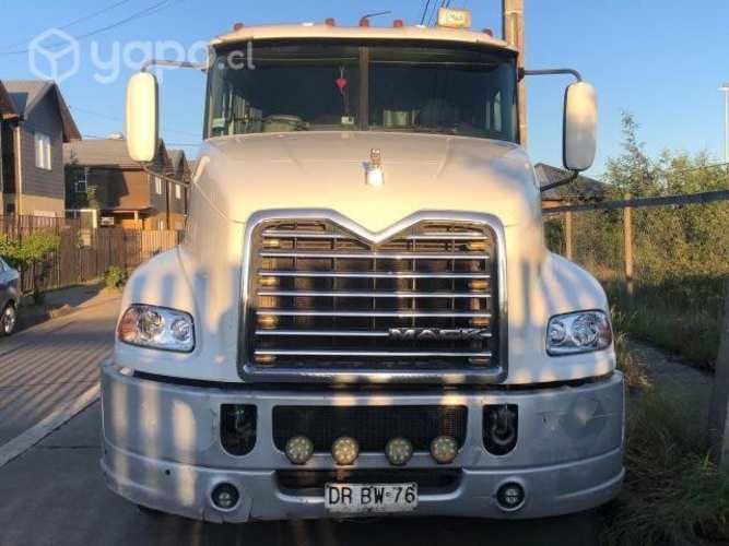 Vendo Mack Pinacle 400 hp 2012