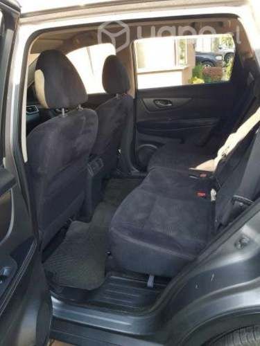 Nissan x-trail 2015 at