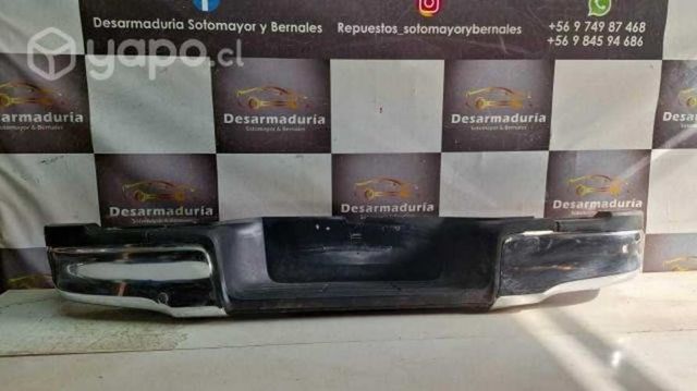 Parachoque trasero Hilux 2.1