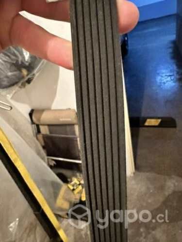 Correa accesorios toyota 4Runner