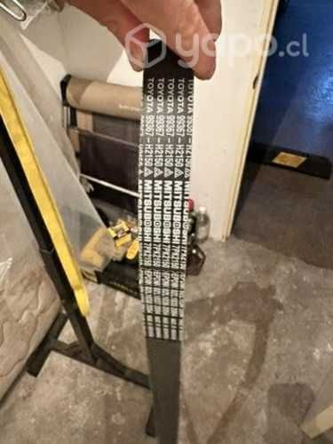 Correa accesorios toyota 4Runner