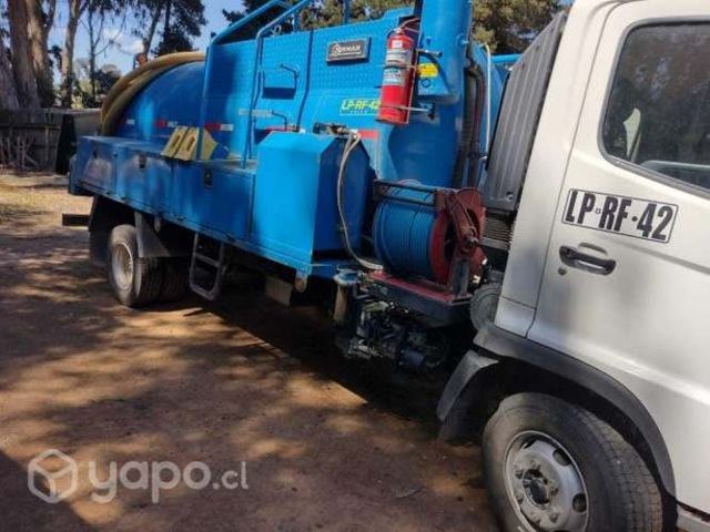 Camion lipiafosas HINO FC 1119 2020