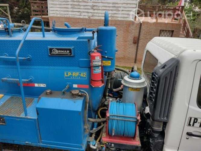 Camion lipiafosas HINO FC 1119 2020