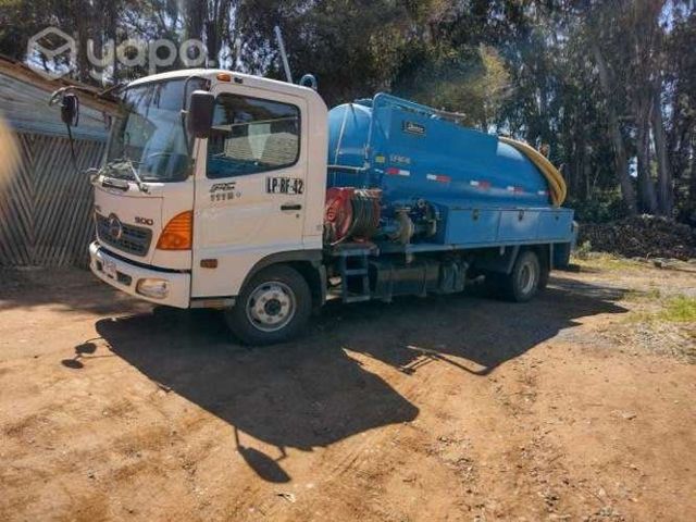 Camion lipiafosas HINO FC 1119 2020