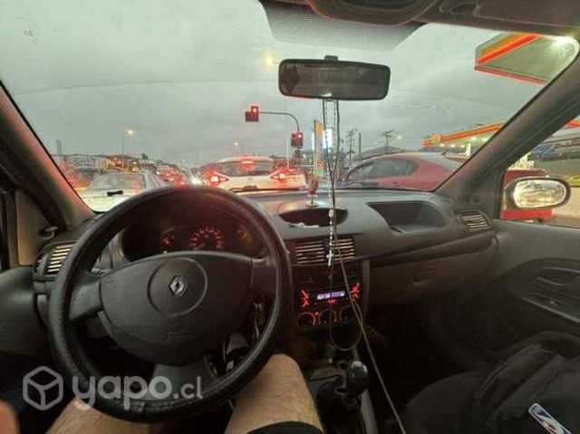 Renault symbols 2010