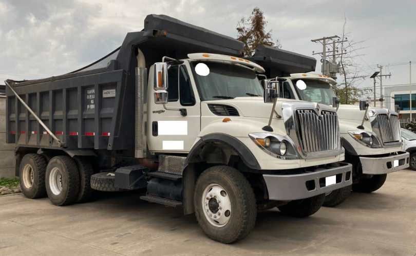 Camión Tolva International 7600 Workstar 16 m3 6x4 Año 2015