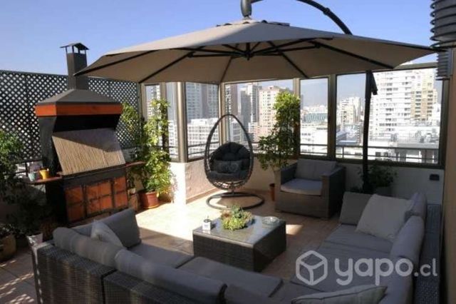 Departamento con gran terraza en Santiago Centro