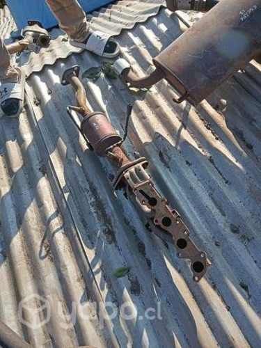 Chevrolet n300 max multiple de escape catalitico