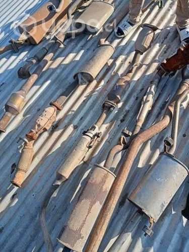 Nissan versa march 2017 silenciador linea de escap