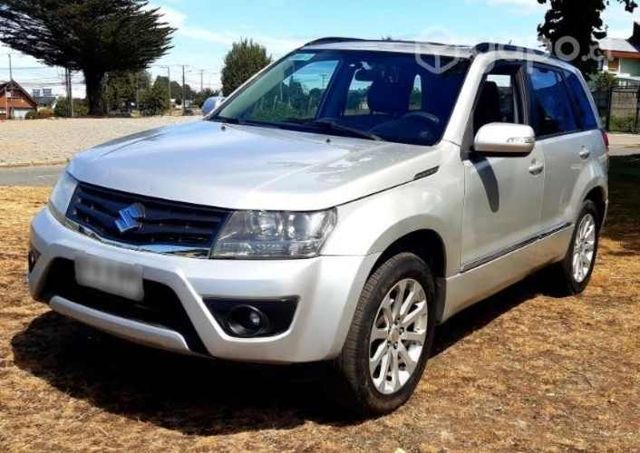 Vendo Suzuki Grand Nomade 4X4 2014 full