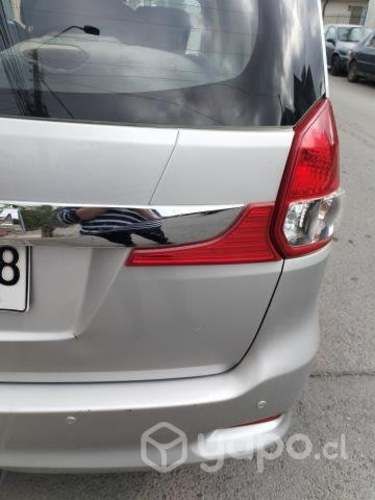 Suzuki ertiga único dueño