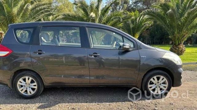 SUZUKI ERTIGA 2017 Unico Dueño