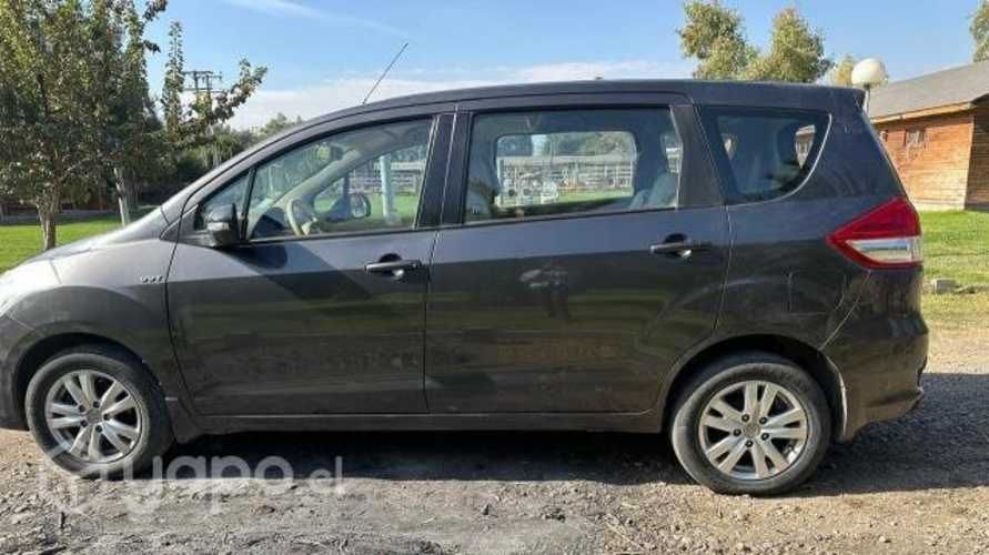 SUZUKI ERTIGA 2017 Unico Dueño
