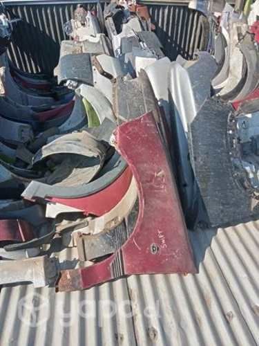 Suzuki swift tapabarro izquierdo envio regiones