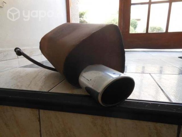 Silenciador + Cola de Escape Cromada Usado