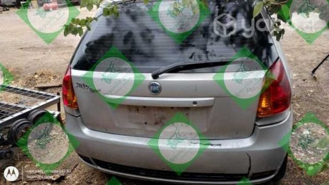Parachoque trasero de fiat palio 2006