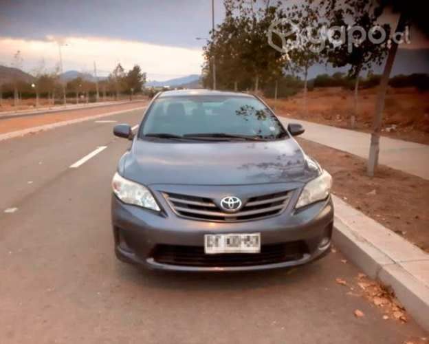 Vendo toyota corolla gli full año 2012