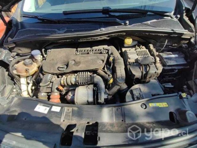 PEUGEOT 2008 año 2018