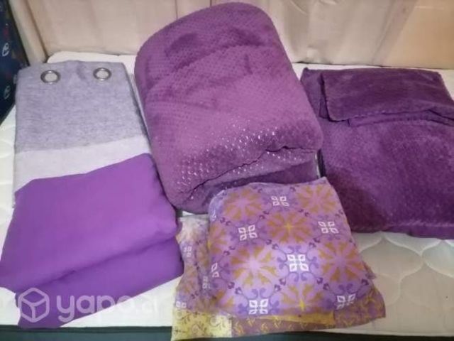 Cobertor y sábanas y cortina