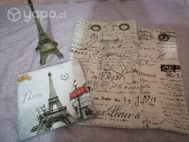 Cortinas, torre y cuadro