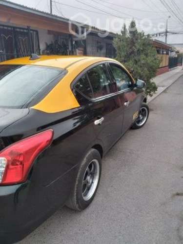Taxi nissan versa mt sense 2019 a dos llaves 1 due