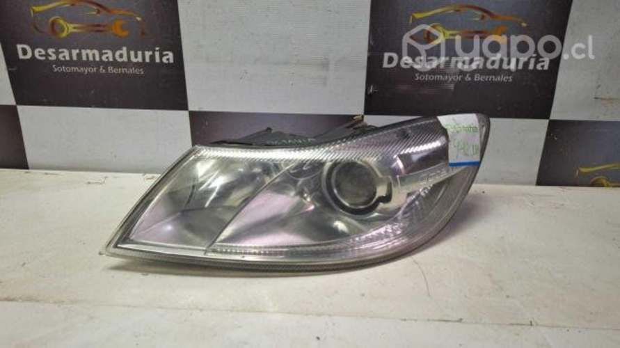 Optico Octavia 2009 a 2012 Lh 2.1