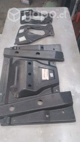 Protector motor y bandeja toyota