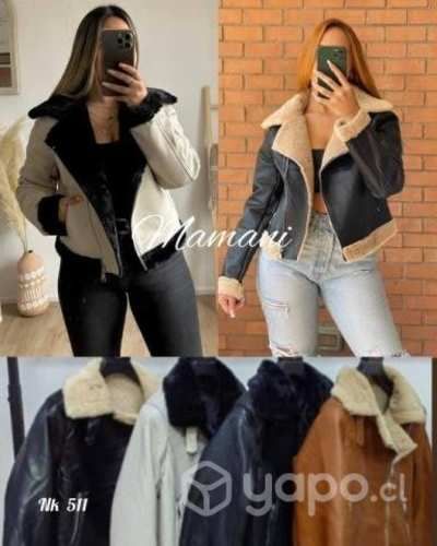 Hermosa chaqueta aviadora de cuero