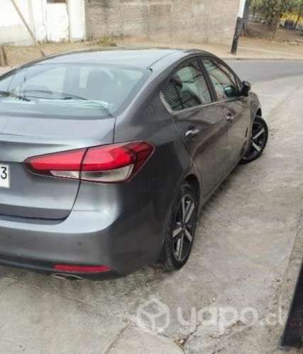 Vendo Kia Cerato año 2018