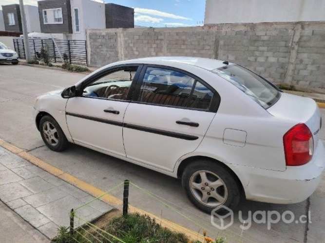 Hyundai accent 2009