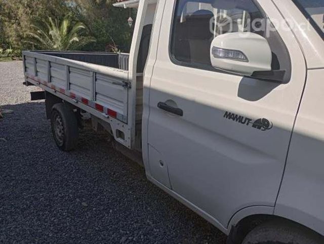 Camioneta kyc t3 pick up al dia 2021 un dueño