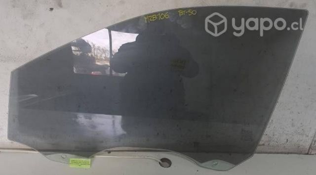 Vidrio Puerta Delanter Izq Mazda BT50 2017 Mec 2.2