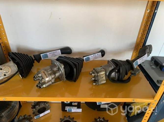 Joystick excavadora impecable estado