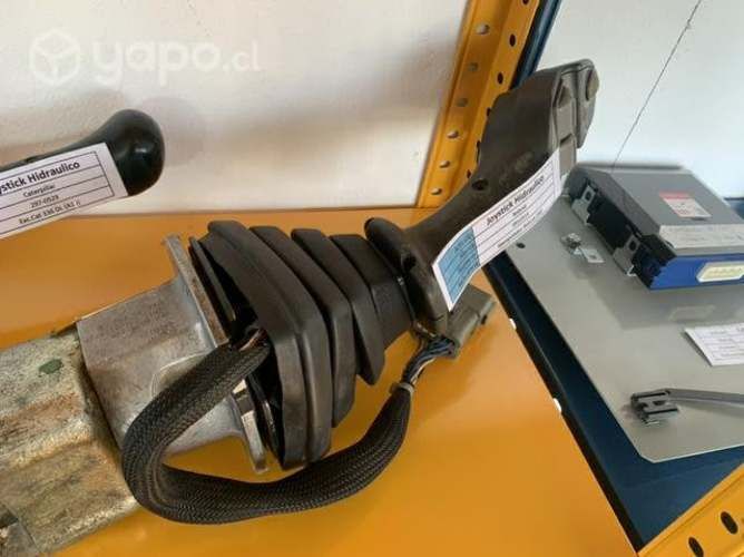 Joystick excavadora impecable estado