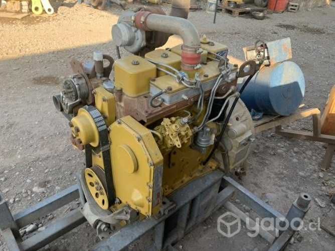 Motor diésel Cummins 4BT impecable