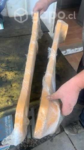 Biela excavadora Caterpillar 320D, impecable