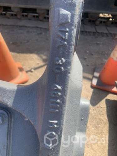 Komatsu D155AX-6 disponemos de Boguie impecable