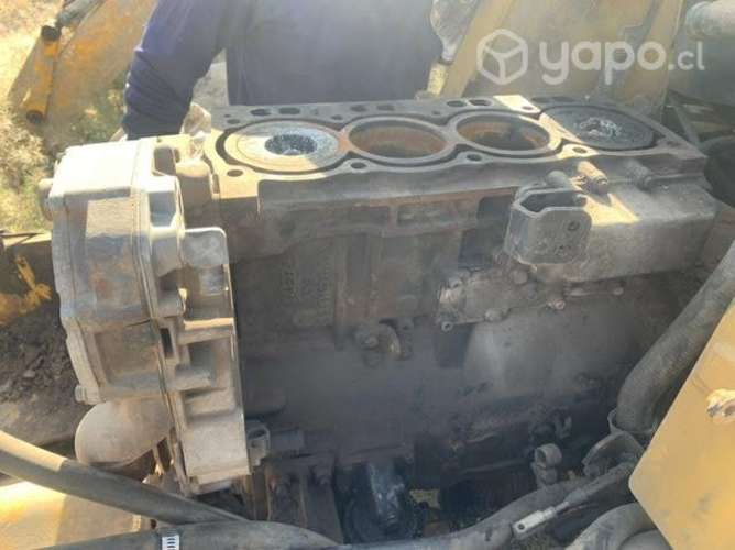 Retroexcavadora 416E, disponemos de Block motor