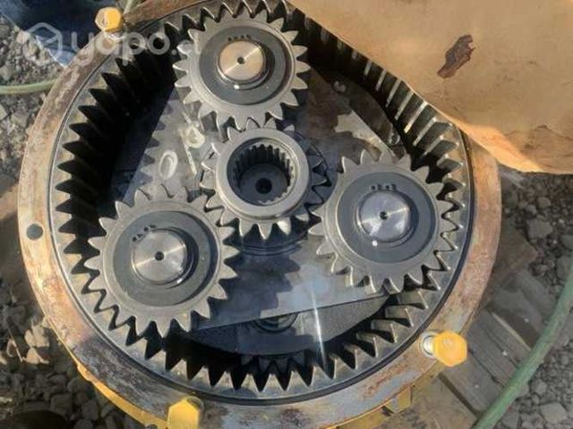 PC200-8 reductor de giro completo impecable estado