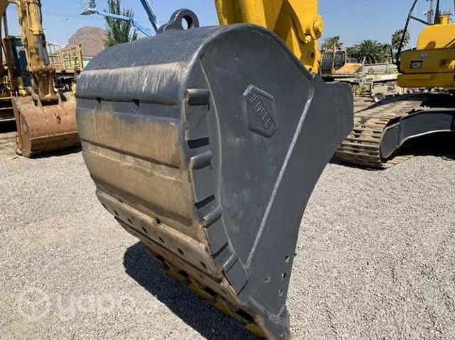 Balde para komatsu usado buen estado operacional