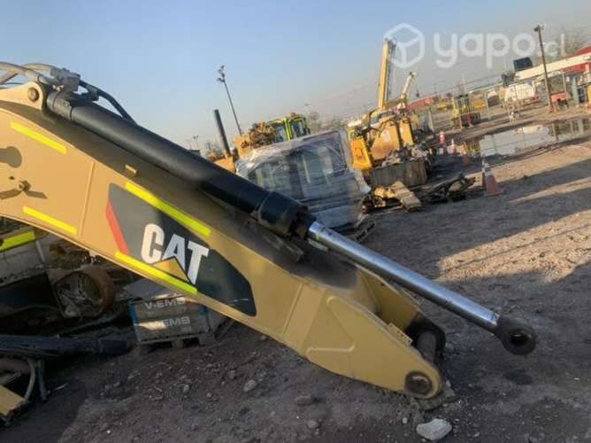 Excavadora Caterpillar 336D, cilindro ataque