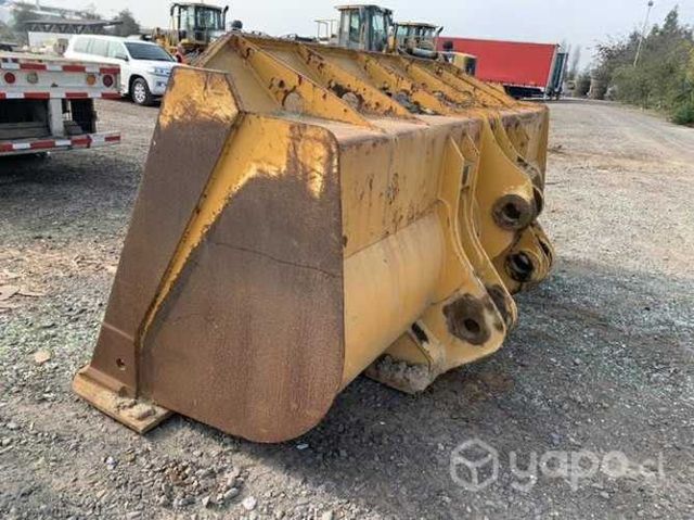 Balde Jhon Deere 744K impecable estado