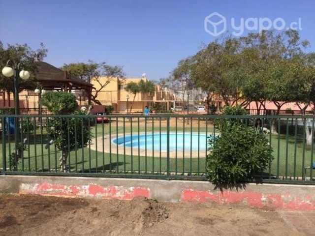 Se Vende Espectacular Casa Oficina Petronila