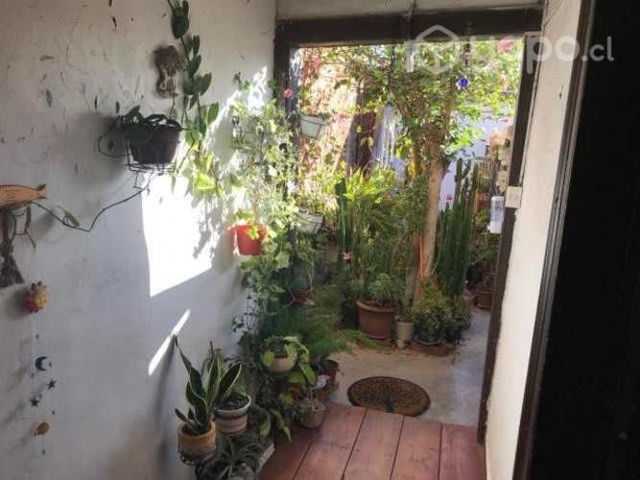 Se vende Amplia y Centrica Casa en calle Infante