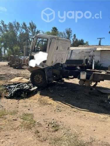 Desarme Camión Ford modelo 2429