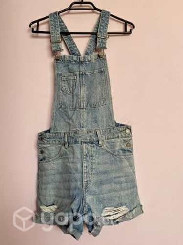 Jardinera de jeans short corto sin uso